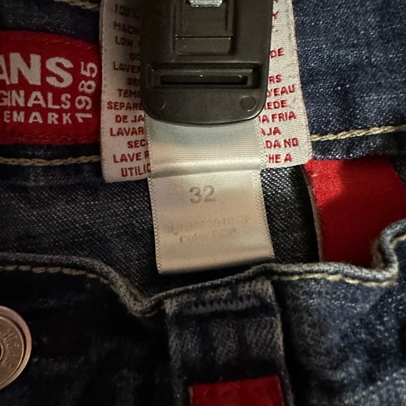 SUPER RARE VINTAGE JNCO JORTS - Picture 2 of 3